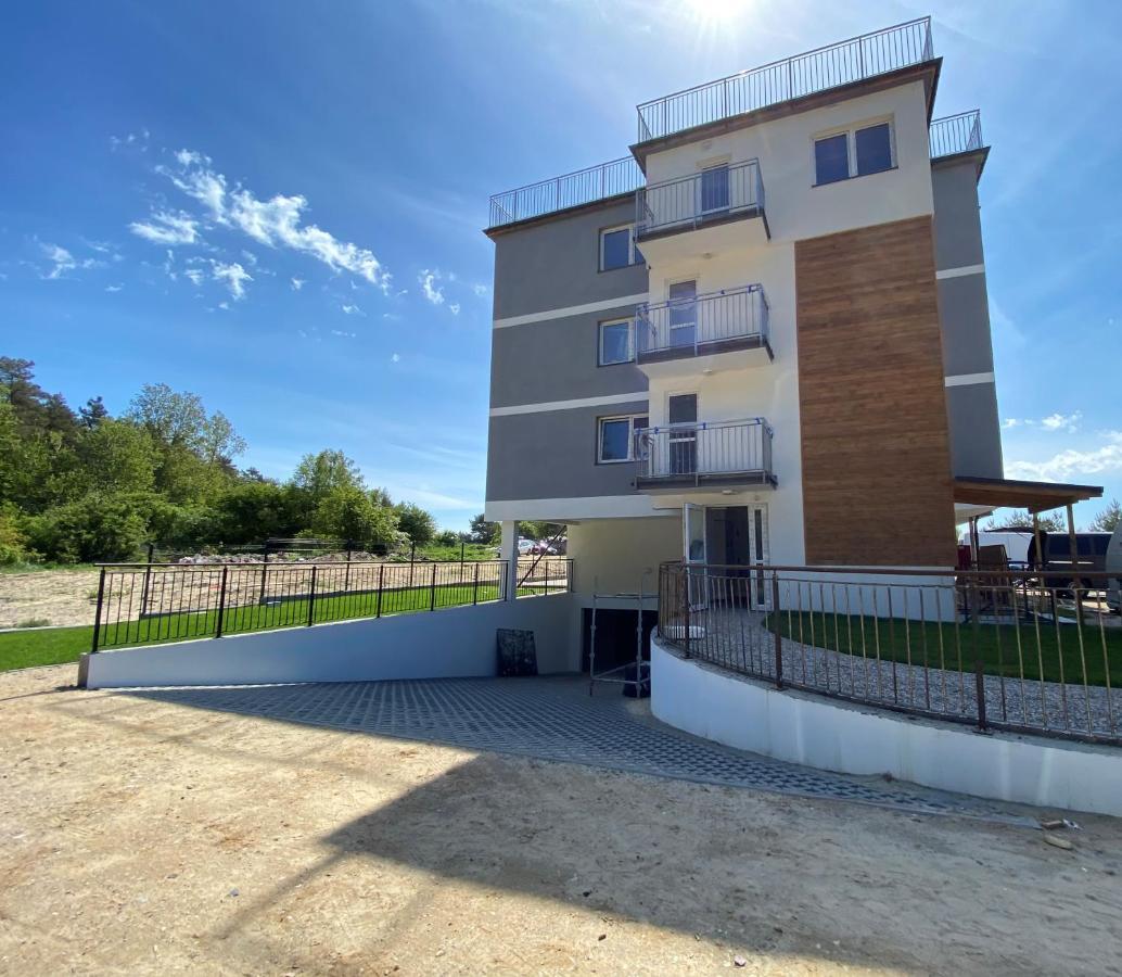 Apartamenty Na Zmijowej Gorce Debina  Exterior photo